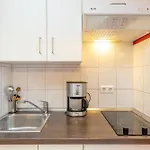 601, Seepark *